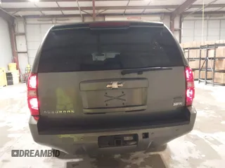 2011 Chevrolet Suburban LT with VIN 1GNSCJE0XBR180270, listed as a IAAI auction lot 41531193 with 202,493 mi miles. Bid and sale history available at carsss.com. Image 16.