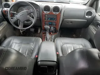 2004 GMC Envoy SLT z VIN 1GKDT13S242171925, wystawiony jako Copart lot #46262535 z przebiegiem 200 396 mil mil oraz Szkoda całkowita • Salvage title. Historia ofert i sprzedaży dostępna na DreamBid. Obrazek 8.