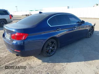 2011 BMW 5 Series 535i with VIN WBAFR7C51BC604445, listed as a IAAI auction lot 41980493 with 184,243 mi miles and . Bid and sale history available at carsss.com. Image 4.