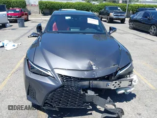2023 Lexus IS 350 F Sport z VIN JTHGZ1B27P5063424, wystawiony jako IAAI lot #42233332 z przebiegiem 61 589 mil mil oraz . Historia ofert i sprzedaży dostępna na DreamBid. Obrazek 11.