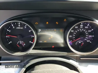 2024 Kia Carnival LX with VIN KNDNB4H32R6384556, listed as a Copart auction lot 84442384 with 22,921 mi miles and Salvage Title. Bid and sale history available at carsss.com. Image 9.