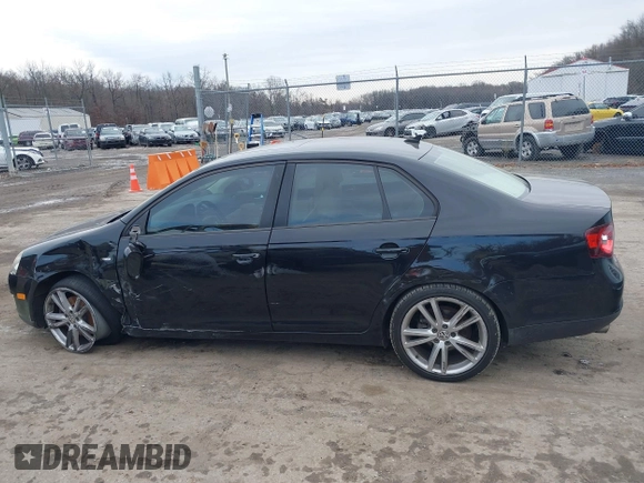2010 Volkswagen Jetta Wolfsburg Edition with VIN 3VWRJ7AJ4AM075459, listed as a IAAI auction lot 41047857 with 131,871 mi miles and . Bid and sale history available at DreamBid. Image 14.