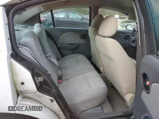 2007 Saturn ION ION 2 z VIN 1G8AJ55F67Z109817, wystawiony jako Copart lot #51335995 z przebiegiem 182 431 mil mil oraz Szkody całkowita. Historia ofert i sprzedaży dostępna na DreamBid. Obrazek 10.