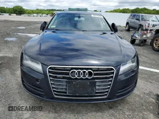 2012 Audi A7 z VIN WAUSGCFC8CN002171, wystawiony jako Copart lot #58473235 z przebiegiem 178 968 mil mil oraz Czysty tytuł • Clean title. Historia ofert i sprzedaży dostępna na DreamBid. Obrazek 5.