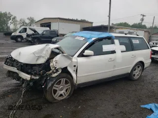 2000 Volkswagen Passat with VIN WVWWH23B2YE278070, listed as a Copart auction lot 60226375 with Not provided miles and Salvage title. Bid and sale history available at DreamBid. Image 1.
