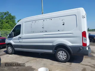 2017 Ford Transit with VIN 1FTYE2CM6HKB32372, listed as a IAAI auction lot 42247909 with 197,640 mi miles and . Bid and sale history available at DreamBid. Image 14.
