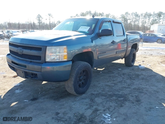 2009 Chevrolet Silverado 1500 LS with VIN 3GCEK13CX9G124152, listed as a IAAI auction lot 41224667 with 234,453 mi miles. Bid and sale history available at carsss.com. Image 17.