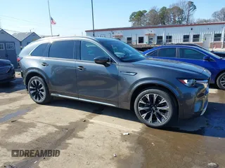 2024 Mazda CX-90 S Premium z VIN JM3KKDHC8R1112049, wystawiony jako IAAI lot #41537522 z przebiegiem 37 522 mil mil oraz . Historia ofert i sprzedaży dostępna na DreamBid. Obrazek 14.
