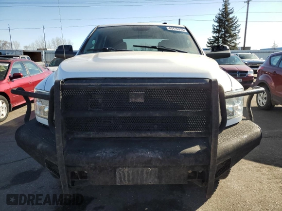 2014 Ram 2500 Tradesman with VIN 3C6UR5HJ9EG323636, listed as a Copart auction lot 43416315 with 236,361 mi miles and Clean Title. Bid and sale history available at carsss.com. Image 5.
