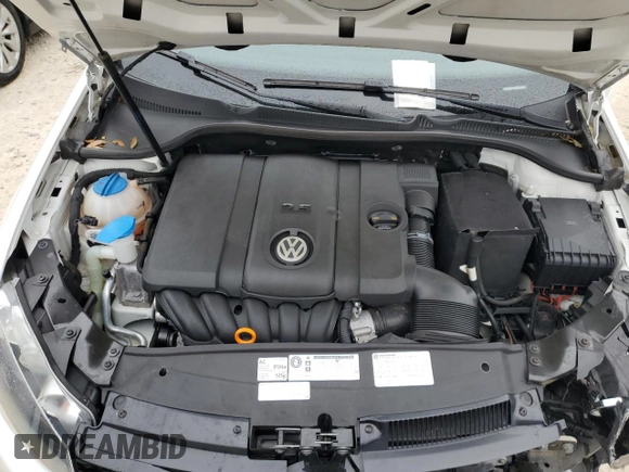2012 Volkswagen Golf w/Conv & Sunroof z VIN WVWDB7AJ5CW165216, wystawiony jako Copart lot #84391624 z przebiegiem 38 886 mil mil oraz Szkoda całkowita • Salvage title. Historia ofert i sprzedaży dostępna na DreamBid. Obrazek 11.