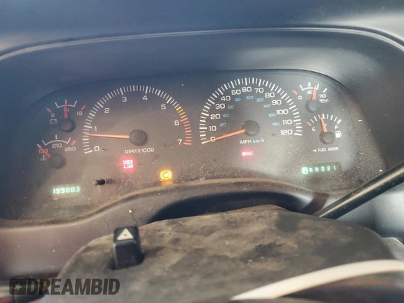 2000 Dodge Dakota Sport with VIN 1B7GG2AN8YS722350, listed as a Copart auction lot 69377984 with 199,883 mi miles and Salvage Title. Bid and sale history available at carsss.com. Image 9.
