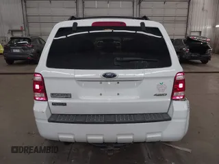 2008 Ford Escape XLT z VIN 1FMCU93108KB04610, wystawiony jako IAAI lot #42453521 z przebiegiem 186 306 mil mil oraz . Historia ofert i sprzedaży dostępna na DreamBid. Obrazek 16.