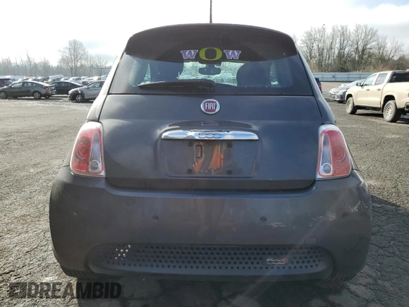 2016 FIAT 500e with VIN 3C3CFFGE2GT113725, listed as a Copart auction lot 47973665 with 29,806 mi miles and Salvage title. Bid and sale history available at DreamBid. Image 6.