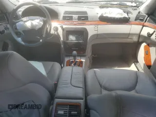 2005 Mercedes-Benz S-Class 4.3L with VIN WDBNG70J25A454186, listed as a Copart auction lot 57395484 with 0 mi miles and Salvage Title. Bid and sale history available at carsss.com. Image 8.
