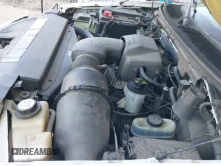 2003 Ford F-150 XLT с VIN 1FTRW07L73KD17031, выставлен на аукционе IAAI как лот 43242728 с пробегом 177 780 миль миль и . История ставок и продаж доступна на DreamBid. Изображение 12.