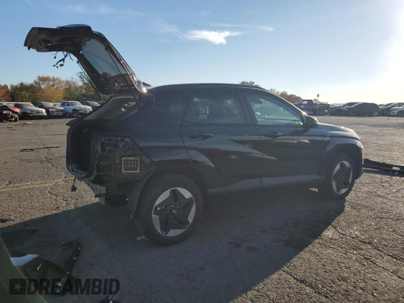 2024 Hyundai Kona SEL with VIN KM8HC3A62RU005085, listed as a Copart auction lot 77019364 with 5,764 mi miles and Salvage Title. Bid and sale history available at DreamBid. Image 3.