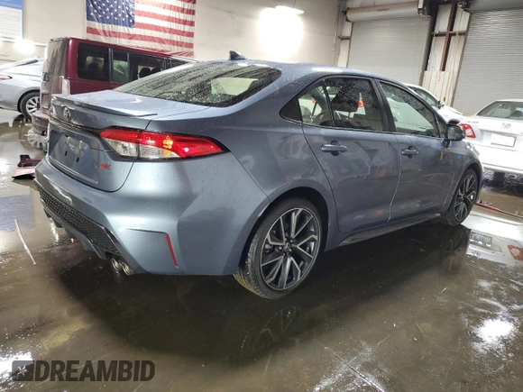 2021 Toyota Corolla SE with VIN JTDS4MCE6MJ074941, listed as a Copart auction lot 50351895 with 12,352 mi miles and Salvage Title. Bid and sale history available at carsss.com. Image 3.