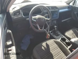 2024 Volkswagen Tiguan S with VIN 3VVRB7AX1RM119905, listed as a Copart auction lot 76241494 with 0 mi miles and Non Repairable. Bid and sale history available at carsss.com. Image 8.