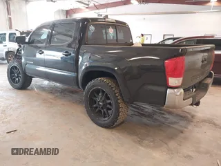 2017 Toyota Tacoma SR5 with VIN 5TFCZ5AN0HX053441, listed as a IAAI auction lot 42376148 with 100,996 mi miles and . Bid and sale history available at DreamBid. Image 3.