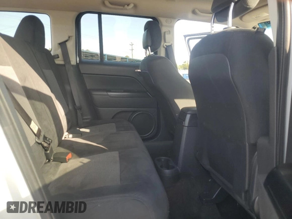2014 Jeep Patriot Sport with VIN 1C4NJPBA1ED545853, listed as a Copart auction lot 64324345 with 189,302 mi miles and Salvage title. Bid and sale history available at DreamBid. Image 11.