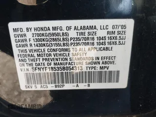 2005 Honda Pilot EX-L with VIN 5FNYF18535B054313, listed as a IAAI auction lot 41929034 with 254,434 mi miles. Bid and sale history available at carsss.com. Image 9.