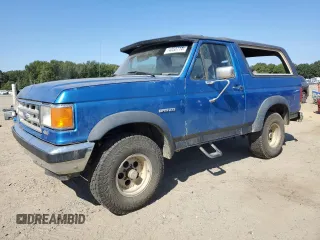 1988 Ford Bronco XL with VIN 1FMEU15N4JLA61223, listed as a Copart auction lot 74050714 with 25,825 mi miles and Clean Title. Bid and sale history available at carsss.com. Image 1.
