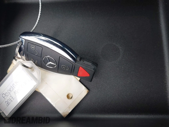 2017 Mercedes-Benz GLS 450 с VIN 4JGDF6EE8HA832064, выставлен на аукционе IAAI как лот 42016947 с пробегом 141 574 миль миль и . История ставок и продаж доступна на DreamBid. Изображение 11.
