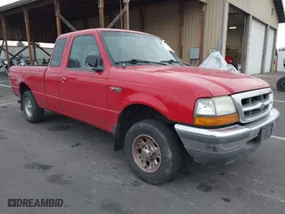 1998 Ford Ranger XL with VIN 1FTYR14C0WPB33327, listed as a IAAI auction lot 41412384 with 210,313 mi miles. Bid and sale history available at carsss.com. Image 1.