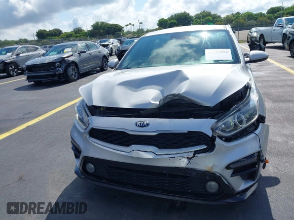 2021 Kia Forte LXS z VIN 3KPF24AD0ME334880, wystawiony jako IAAI lot #42257054 z przebiegiem 159 489 mil mil oraz . Historia ofert i sprzedaży dostępna na DreamBid. Obrazek 6.