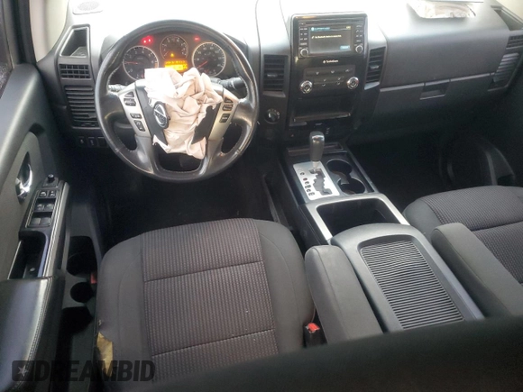 2015 Nissan Titan SV z VIN 1N6BA0EC0FN503240, wystawiony jako Copart lot #72539284 z przebiegiem 149 416 mil mil oraz Szkoda całkowita • Salvage title. Historia ofert i sprzedaży dostępna na DreamBid. Obrazek 8.