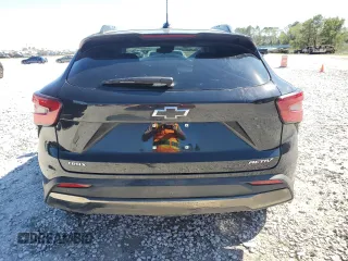 2025 Chevrolet Trax ACTIV with VIN KL77LKEP0SC101917, listed as a Copart auction lot 50033285 with 9,597 mi miles and Salvage Title. Bid and sale history available at carsss.com. Image 6.