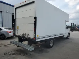 2018 Chevrolet Express Commercial with VIN 1GB0GSFG9J1165475, listed as a Copart auction lot 49837155 with 419,511 mi miles and Clean Title. Bid and sale history available at carsss.com. Image 3.
