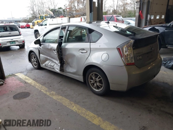 2010 Toyota Prius II with VIN JTDKN3DU8A0024122, listed as a IAAI auction lot 41655391 with 125,071 mi miles and . Bid and sale history available at DreamBid. Image 3.