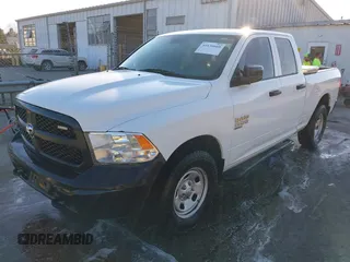 2019 Ram 1500 Express z VIN 1C6RR7FG4KS615112, wystawiony jako IAAI lot #41636660 z przebiegiem 111 919 mil mil oraz . Historia ofert i sprzedaży dostępna na DreamBid. Obrazek 17.