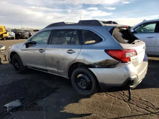 2018 Subaru Outback Premium z VIN 4S4BSAHC7J3256820, wystawiony jako Copart lot #89125935 z przebiegiem 130 673 mil mil oraz Szkoda całkowita • Salvage title. Historia ofert i sprzedaży dostępna na DreamBid. Obrazek 2.