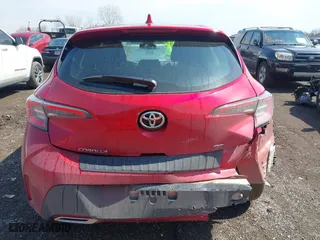 2022 Toyota Corolla Hatchback SE with VIN JTND4MBE0N3183391, listed as a IAAI auction lot 41905037 with 27,291 mi miles. Bid and sale history available at carsss.com. Image 16.
