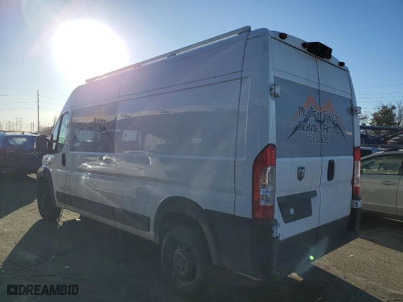2019 Ram ProMaster Cargo Van with VIN 3C6TRVDG8KE550930, listed as a Copart auction lot 47134055 with 63,323 mi miles and Salvage Title. Bid and sale history available at carsss.com. Image 2.