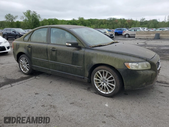 2010 Volvo S40 с VIN YV1382MSXA2507372, выставлен на аукционе Copart как лот 54900645 с пробегом 127 772 миль миль и Чистый • Clean title. История ставок и продаж доступна на DreamBid. Изображение 4.