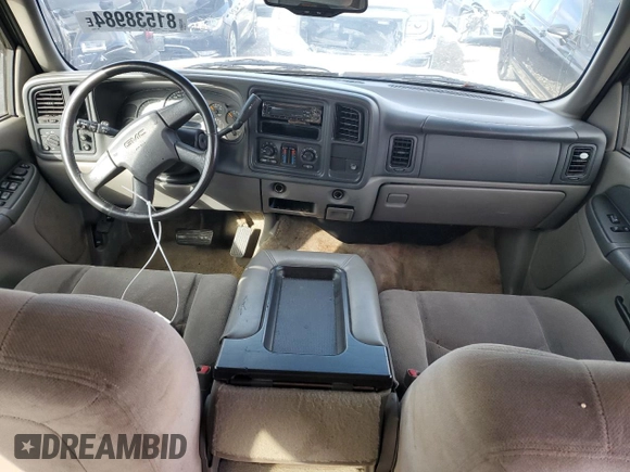 2003 GMC Yukon SLT with VIN 1GKEC13V93J286203, listed as a Copart auction lot 81538984 with 258,338 mi miles and Salvage Title. Bid and sale history available at carsss.com. Image 8.