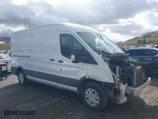2017 Ford Transit Van with VIN 1FTBW2CG9HKA93855, listed as a IAAI auction lot 41588359 with 136,885 mi miles. Bid and sale history available at carsss.com. Image 1.
