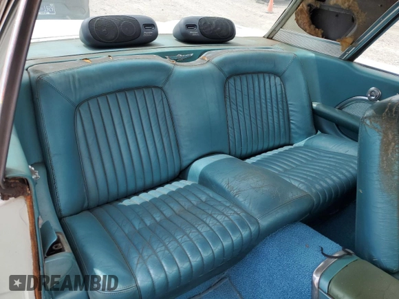 1961 Ford Thunderbird with VIN 1Y71Z127236, listed as a Copart auction lot 54090175 with 75,211 mi miles and Clean Title. Bid and sale history available at DreamBid. Image 10.