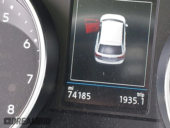 2018 Volkswagen Tiguan S with VIN 3VV1B7AX8JM032990, listed as a IAAI auction lot 42279807 with 74,185 mi miles and . Bid and sale history available at DreamBid. Image 16.