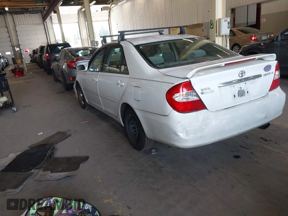 2004 Toyota Camry LE with VIN JTDBE32K540257588, listed as a IAAI auction lot 42208098 with 201,770 mi miles and . Bid and sale history available at DreamBid. Image 3.