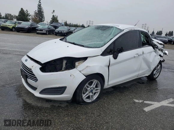 2018 Ford Fiesta SE with VIN 3FADP4BJ7JM123891, listed as a Copart auction lot 47896105 with 106,250 mi miles and Salvage Title. Bid and sale history available at carsss.com. Image 1.