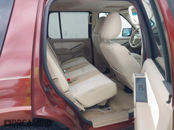 2010 Ford Explorer XLT with VIN 1FMEU6DE0AUA95281, listed as a IAAI auction lot 41510867 with 194,122 mi miles and . Bid and sale history available at DreamBid. Image 8.