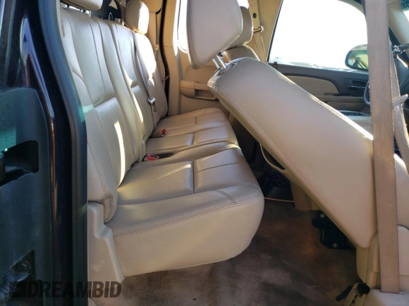 2008 GMC Sierra 1500 with VIN 2GTFK19Y881142390, listed as a Copart auction lot 89091085 with 238,308 mi miles and Salvage Title. Bid and sale history available at DreamBid. Image 10.
