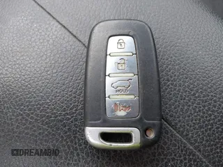 2011 Kia Sorento EX z VIN 5XYKUDA26BG062679, wystawiony jako IAAI lot #42471272 z przebiegiem 100 786 mil mil oraz . Historia ofert i sprzedaży dostępna na DreamBid. Obrazek 11.