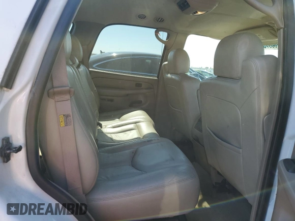 2004 Chevrolet Tahoe Z71 with VIN 1GNEK13T44R142842, listed as a Copart auction lot 62609755 with 229,554 mi miles and Salvage title. Bid and sale history available at DreamBid. Image 11.