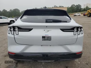 2021 Ford Mustang Mach-E Premium с VIN 3FMTK3R74MMA01823, выставлен на аукционе Copart как лот 58423155 с пробегом 54 451 миль миль и Списание • Salvage title. История ставок и продаж доступна на DreamBid. Изображение 6.