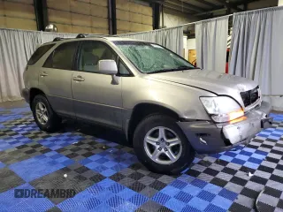 2001 Lexus RX 300 with VIN JTJHF10UX10170343, listed as a Copart auction lot 84096504 with 266,931 mi miles and Salvage Title. Bid and sale history available at carsss.com. Image 4.